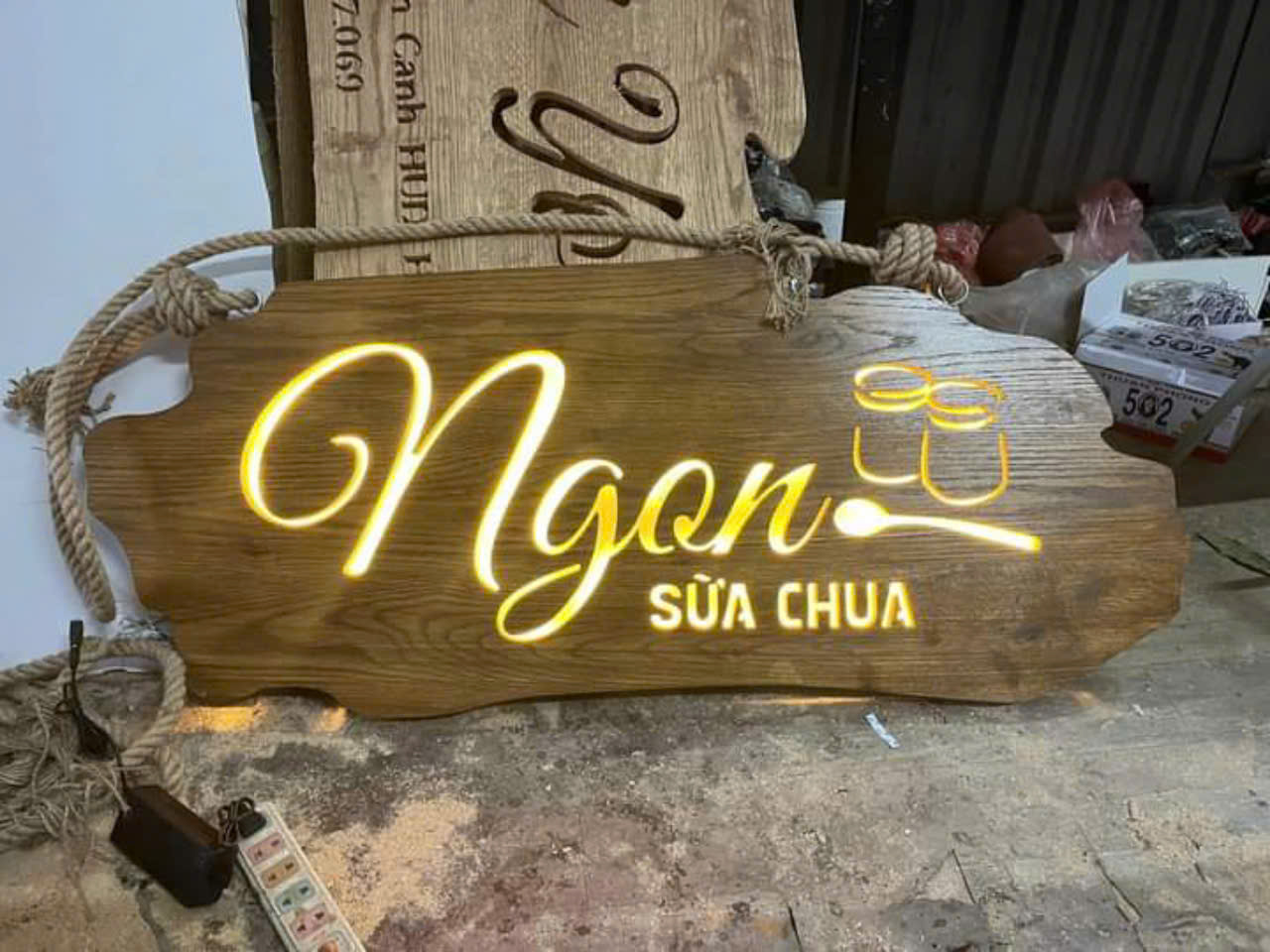 bien-quang-cao-vay-go