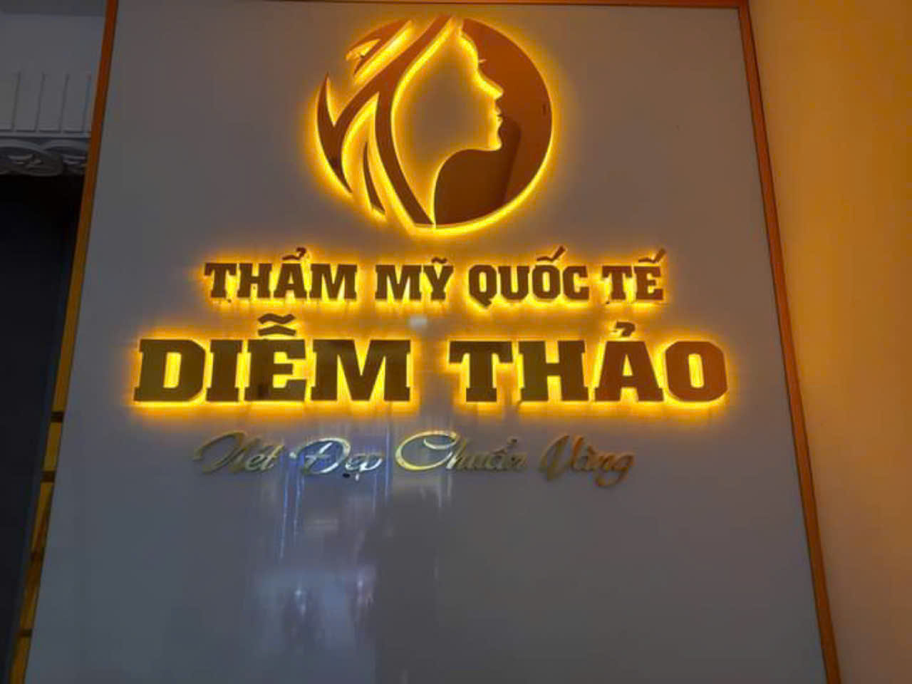 Logo văn phòng